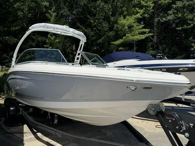 Slide: The Image of Chaparral 23 SSi 2025 - 3