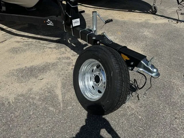 Slide: The Image of Chaparral 23 SSi 2025 - 4