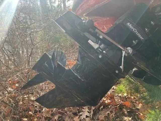 Slide: The Image of Chaparral 21 SSi 2025 - 7