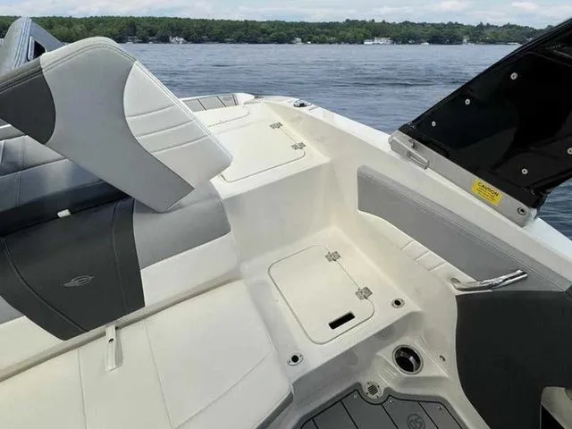 Slide: The Image of Chaparral 21 SSi 2024 - 19