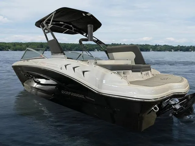 Slide: The Image of Chaparral 21 SSi 2024 - 4