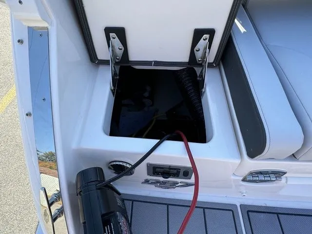 Slide: The Image of Chaparral 287 SSX 2025 - 10