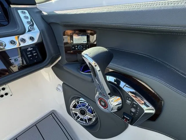 Slide: The Image of Chaparral 287 SSX 2025 - 18