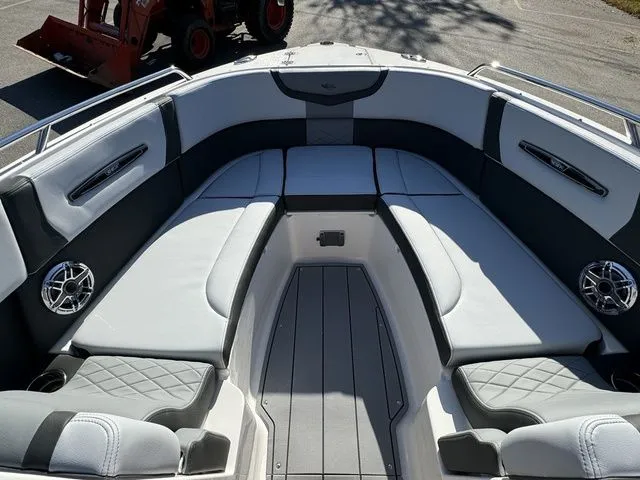 Slide: The Image of Chaparral 287 SSX 2025 - 27