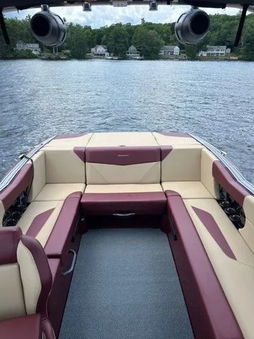 Slide: The Image of MasterCraft NXT23 2024 - 18