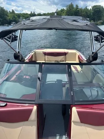 Slide: The Image of MasterCraft NXT23 2024 - 19