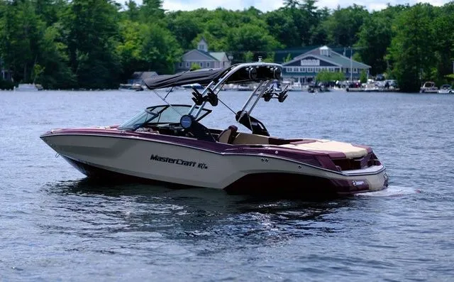 Slide: The Image of MasterCraft NXT23 2024 - 9
