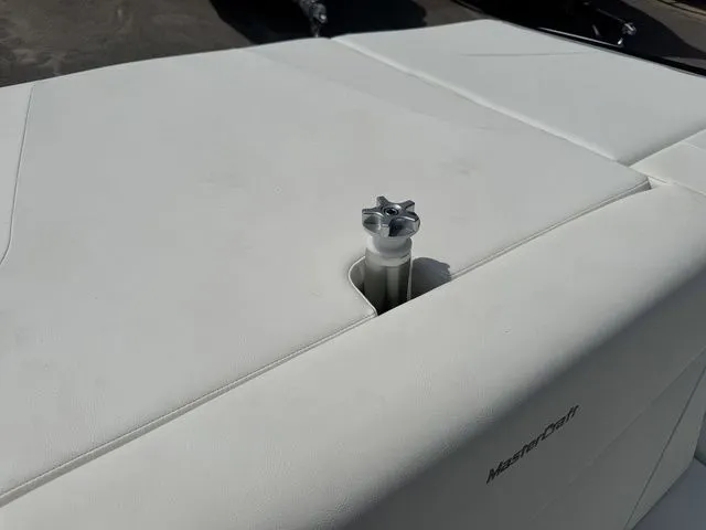 Slide: The Image of MasterCraft NXT24 2024 - 17