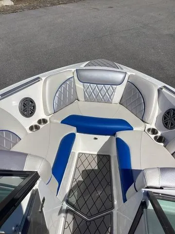 Slide: The Image of MasterCraft X30 2014 - 20