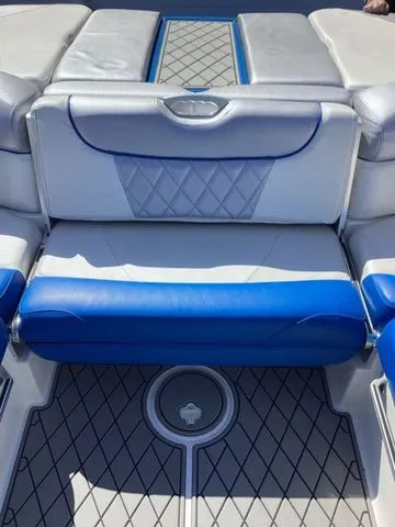 Slide: The Image of MasterCraft X30 2014 - 21