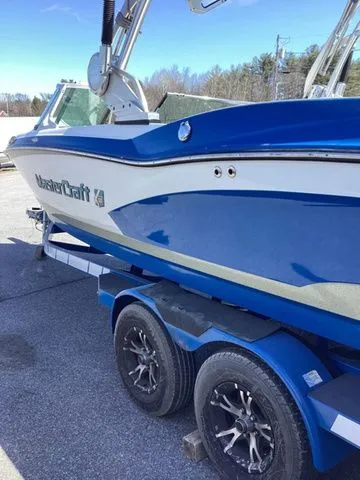 Slide: The Image of MasterCraft X30 2014 - 25