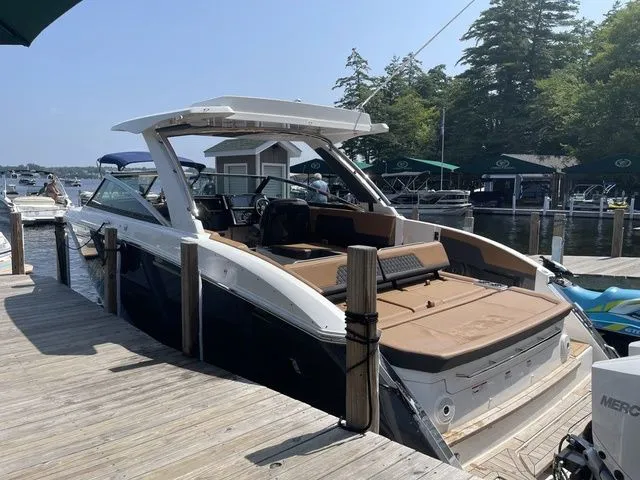 Slide: The Image of Cobalt R33 2023 - 4