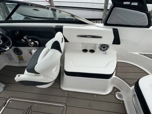 Slide: The Image of Chaparral 247 SSX 2023 - 11