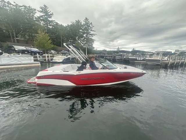 Slide: The Image of MasterCraft NXT20 2021 - 2