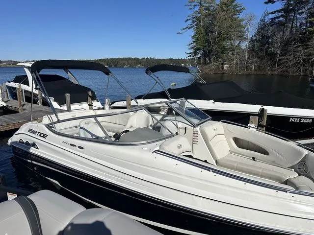 Slide: The Image of Ebbtide 2460 Z-trak 2009 - 2