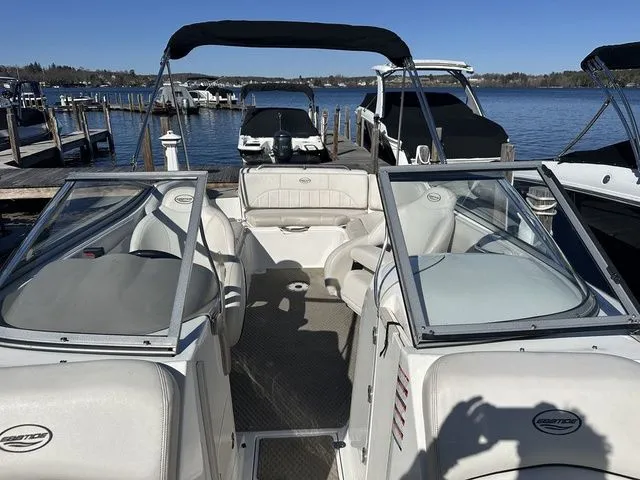 Slide: The Image of Ebbtide 2460 Z-trak 2009 - 8