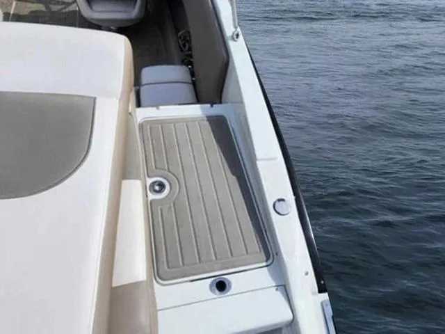Slide: The Image of Crownline Boats 225 SS 2019 - 10