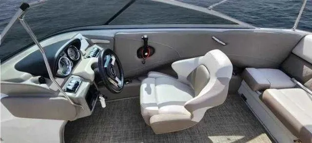 Slide: The Image of Crownline Boats 225 SS 2019 - 9