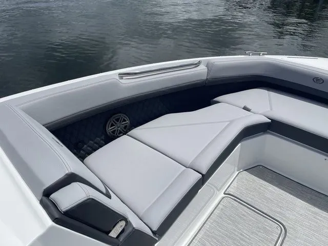 Slide: The Image of Cobalt R8 2025 - 11