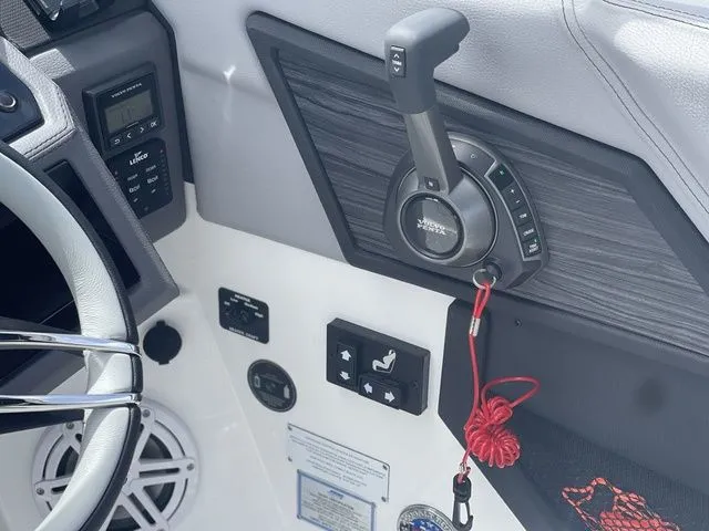 Slide: The Image of Cobalt R8 2025 - 15