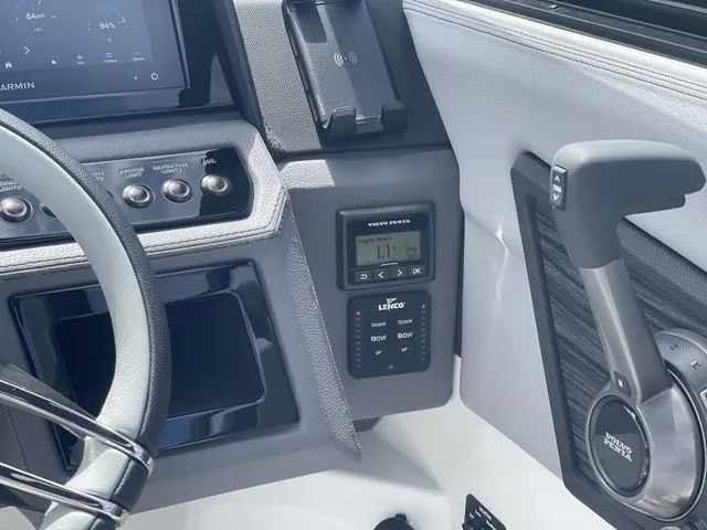 Slide: The Image of Cobalt R8 2025 - 17