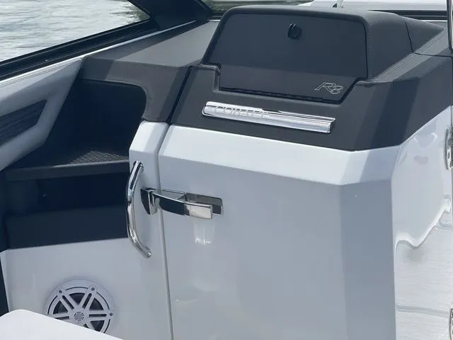 Slide: The Image of Cobalt R8 2025 - 18