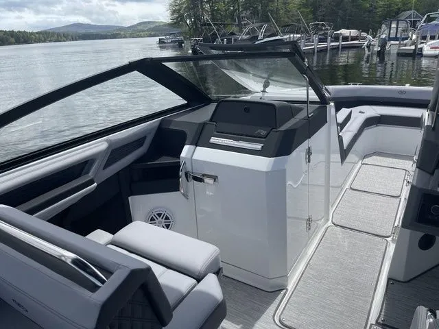 Slide: The Image of Cobalt R8 2025 - 19