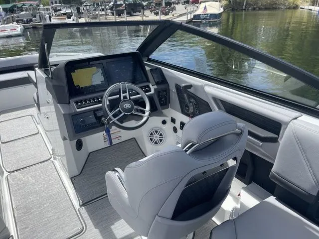 Slide: The Image of Cobalt R8 2025 - 20