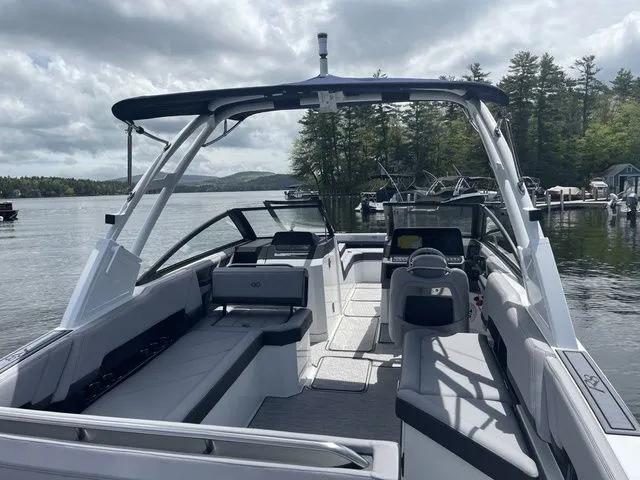 Slide: The Image of Cobalt R8 2025 - 26