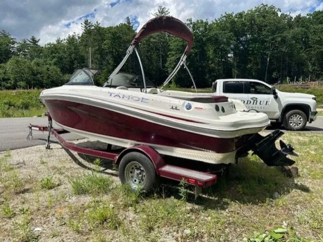 Slide: The Image of Tahoe 400 TS 2016 - 4