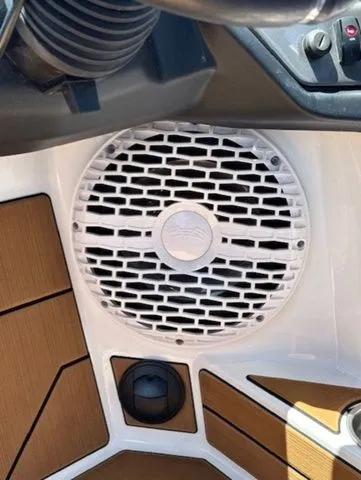 Slide: The Image of Supreme S240 2023 - 14