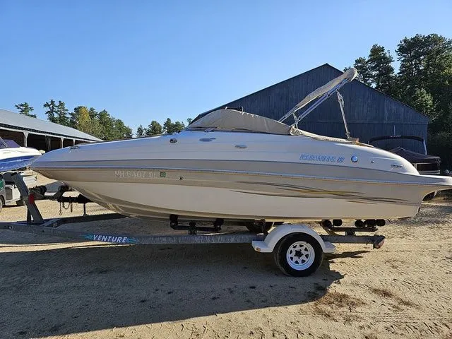 Slide: The Image of Four Winns 204 Funship 2006 - 2