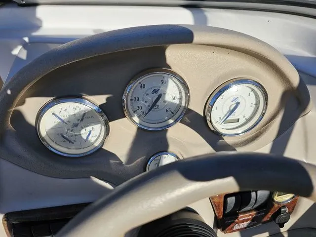 Slide: The Image of Four Winns 204 Funship 2006 - 4