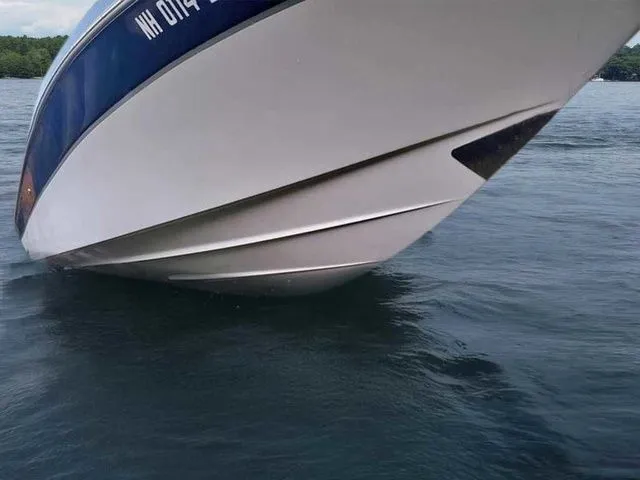 Slide: The Image of Four Winns 240BR 2008 - 3