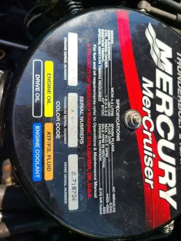 Slide: The Image of Mercury MerCruiser engine cover with specifications and serial number for Sea Ray 185BR, 2000 model. - 6