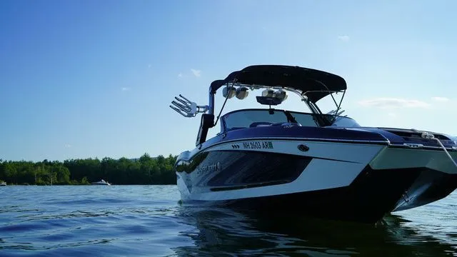 Slide: The Image of MasterCraft X24 2022 - 4