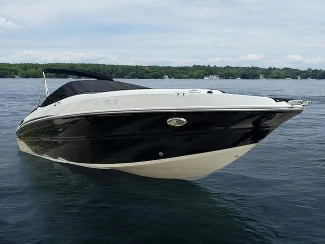 Slide: The Image of Stingray 235LR 2015 - 1