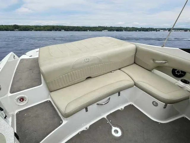 Slide: The Image of Stingray 235LR 2015 - 28