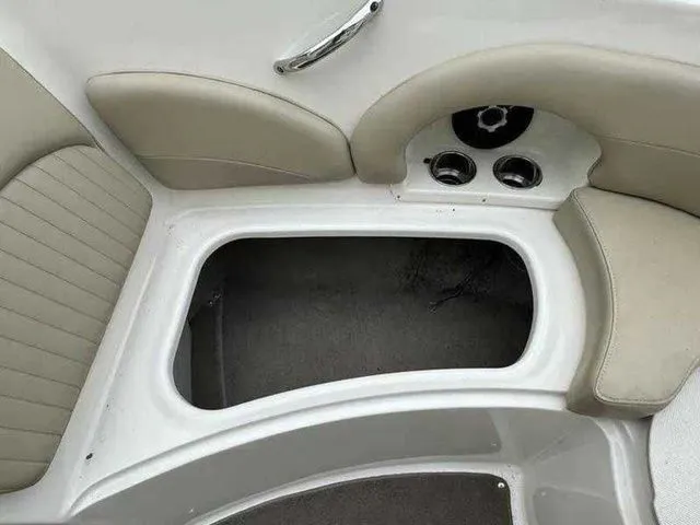 Slide: The Image of Stingray 235LR 2015 - 9