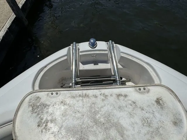 Slide: The Image of Four Winns H250 2004 - 25