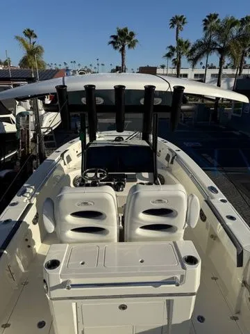 Slide: The Image of Cobia 265 Open Center Console 2025 - 19