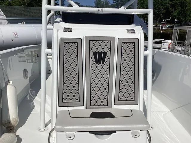 Slide: The Image of Wellcraft 202 Fisherman 2023 - 10