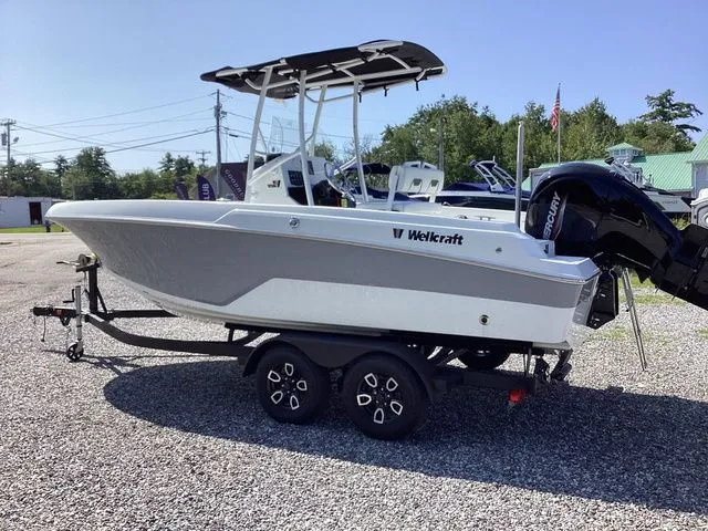 Slide: The Image of Wellcraft 202 Fisherman 2023 - 5