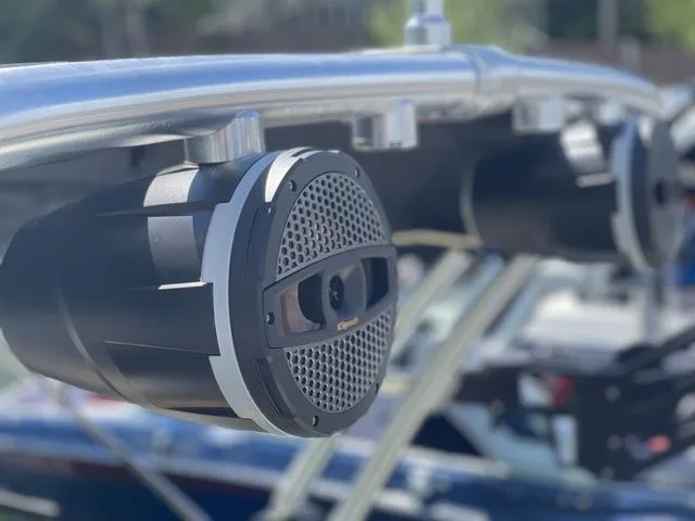 Slide: The Image of MasterCraft NXT21 2024 - 26