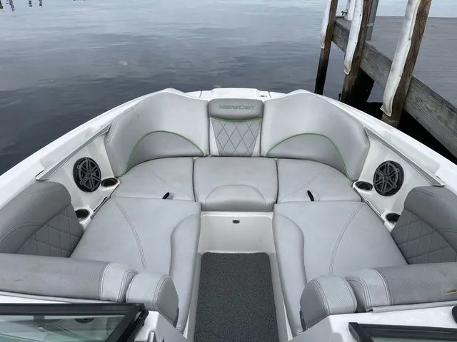 Slide: The Image of MasterCraft X46 - NEW TRANY 2015 - 9