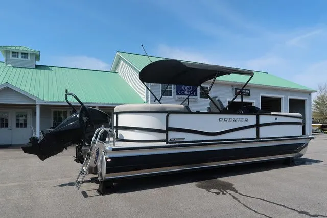 Slide: The Image of Premier 250 Solaris Rev 2024 - 8