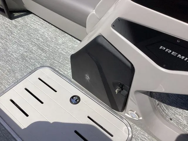 Slide: The Image of Premier 250 SunSation RF 2024 - 23