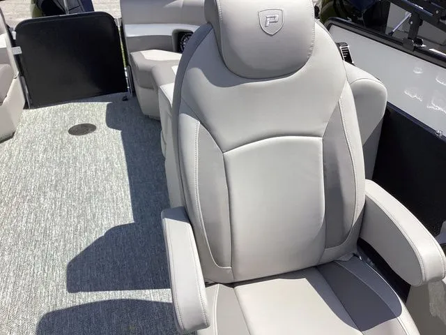 Slide: The Image of Premier 250 SunSation RF 2024 - 9