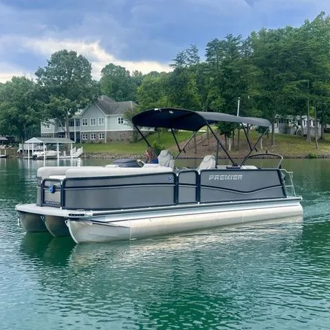 Slide: The Image of Premier 230 Sunsation RL 2024 - 6