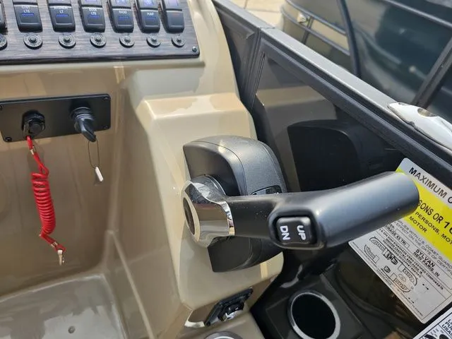 Slide: The Image of Sylvan Mirage X3 2025 - 11